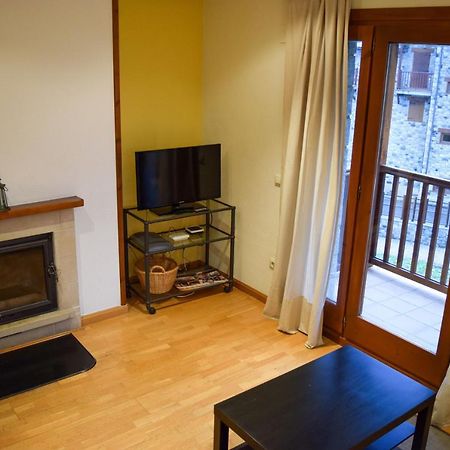 Duplex Con Vistas En Benasque Leilighet Eksteriør bilde