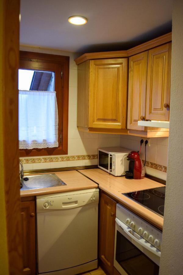 Duplex Con Vistas En Benasque Leilighet Eksteriør bilde